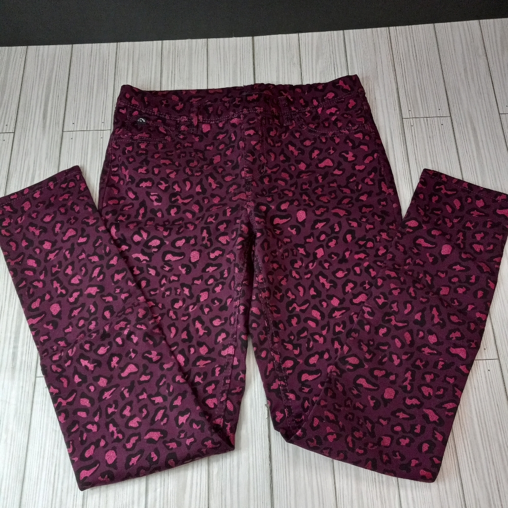 Jordache Sparkly Leopard Print Jeggings